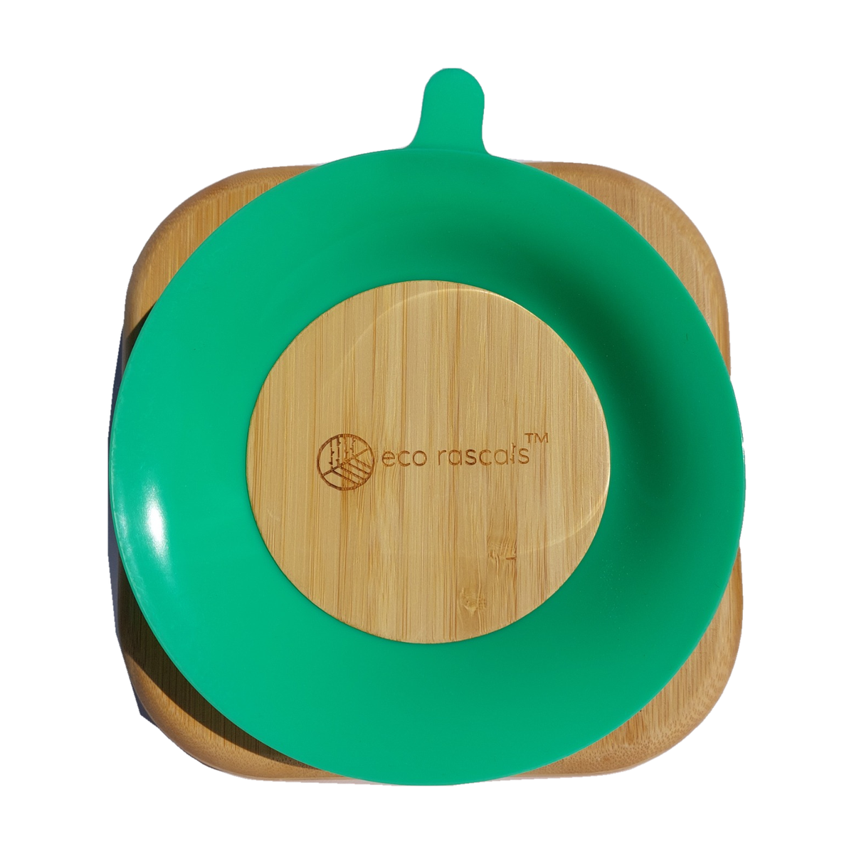 Parte inferior del plato cuadrado Eco Rascals verde con ventosa y contorno completo sobre fondo blanco